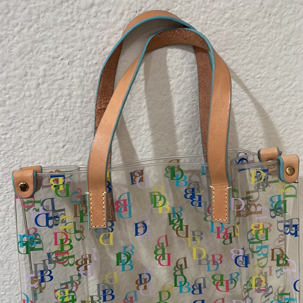Dooney & Bourke Clear Tote with Multicolor DB Logo and Tan Handles - Picture 2 of 4